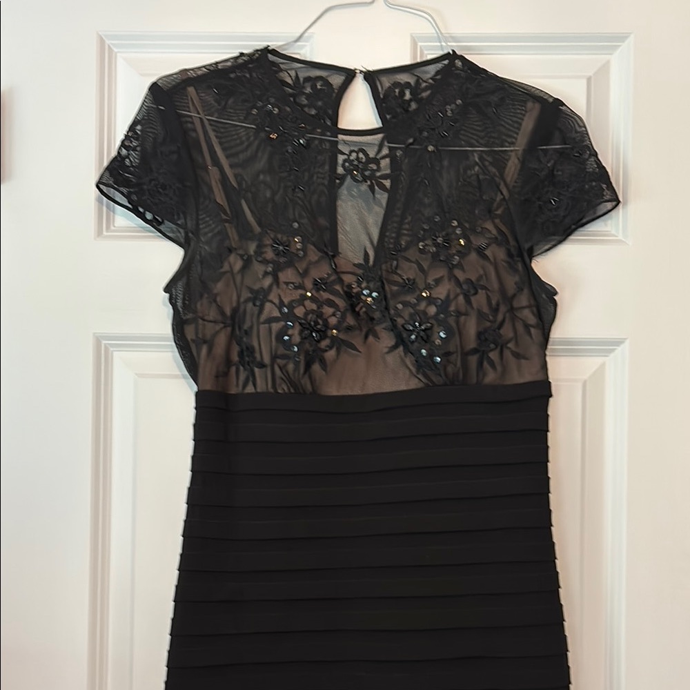 MARINA Black Floral Lace Midi Dress